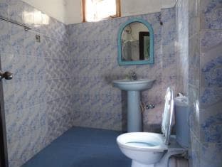 S & S GUEST INN