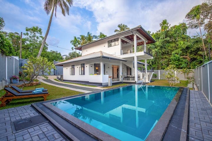 Villa 159