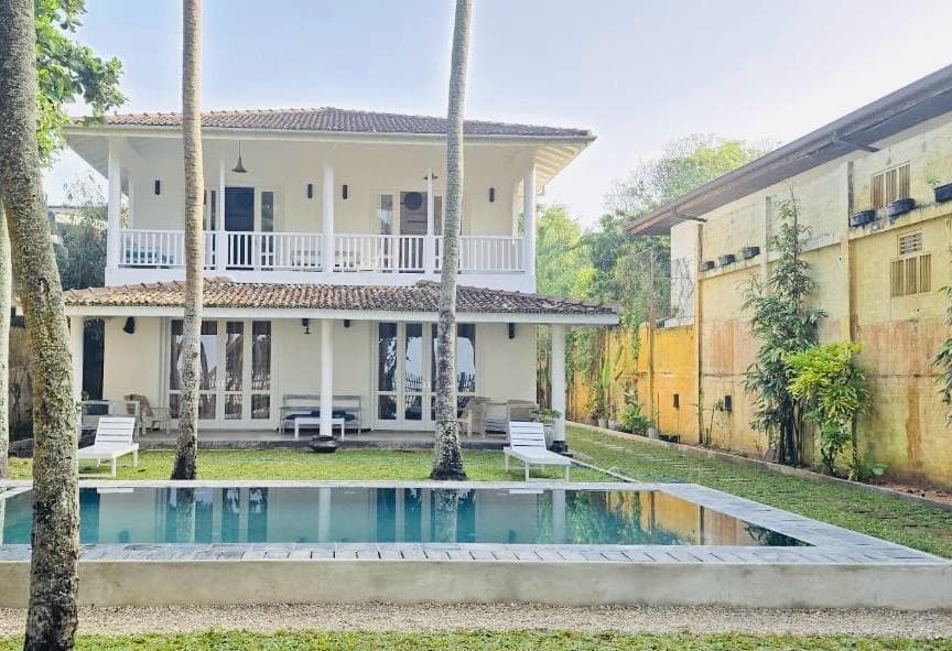 Wink Villa