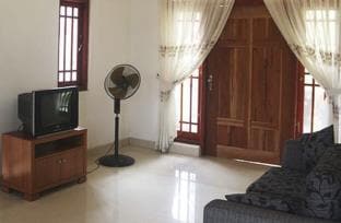 Yoho Red Rose Villa