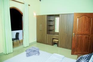 Sherry Guest Inn