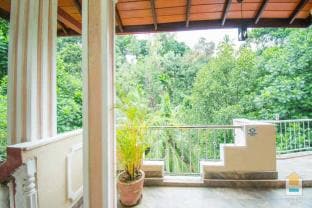 Kandy City Rest
