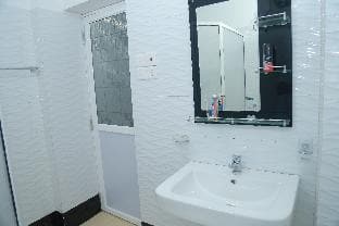 Charming cozy Villa in Hikkaduwa- Lilac Villa