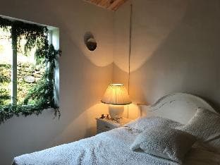 Peggys Muse and Roens Retreat