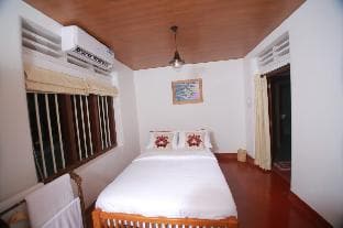 POG Villa (Parana officer Gedara)