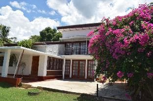 BOGAN VILLAS