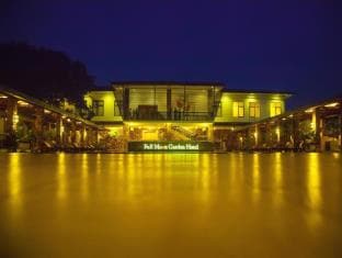 Full Moon Garden Hotel