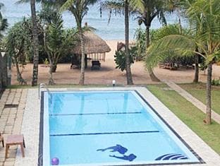 Sea Rock Villa