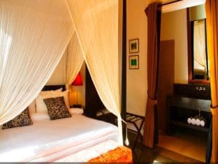 The Wallawwa Hotel