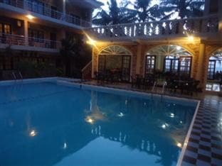Oasis Beach Resort
