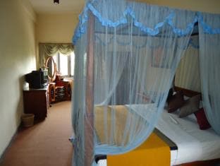 Orient Hotel