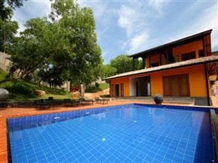 Highland Villa