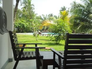 Lagoon Paradise Beach Resort