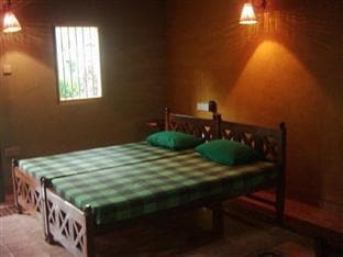 Kumbukgahawatta Hotel