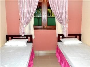 Airport Villa