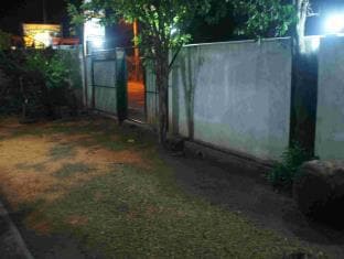 Sam's Guest House