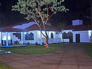 Whitehouse Guest House