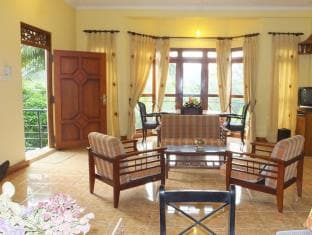 Green Villa