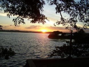 Lake Wind Hotel