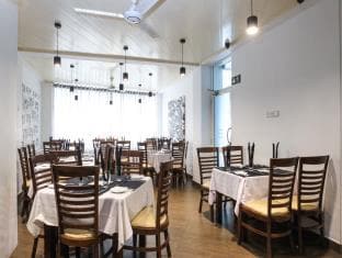 Port View City Hotel