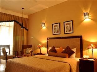 Laya Beach Hotel