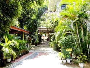 Green Land Guest House