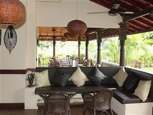 Asian Jewel Boutique Hotel