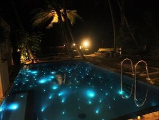 Hikks Villa