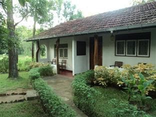 Habarana Inn