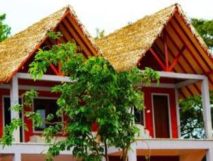 Elephas Hotel