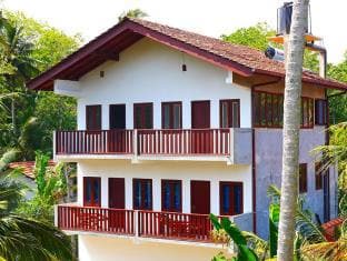 Secret Bay Hotel