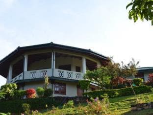 Ceycrest Kandy Bungalow