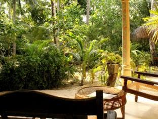Flora and Fauna Mirissa Guest House