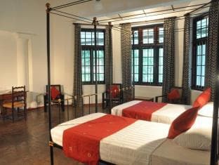 Ambanpitiya Bungalow