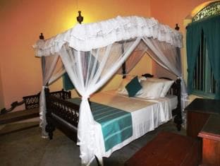 Cadjan Sacred Hotel