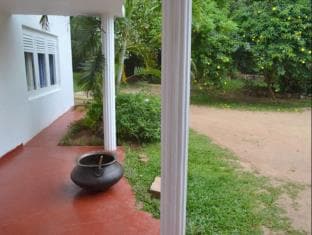 Spring Hills Guest House