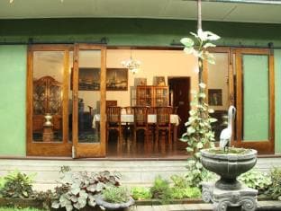 Yalegoda Walauwa Homestay
