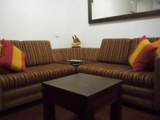 Majestic Luxury Apartments / Seagull Complex